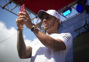 Lights Out: Hamilton 'so excited', Ricciardo desperate to compete for title