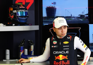 Red Bull getipt om Tsunoda aan de kant te zetten voor Iwasa: "Hoe hij de auto kan afstellen..."