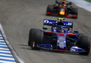 Albon gefrustreerd over kwalificatie: "We zijn zeker geen 17e!"