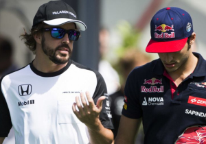 Sainz comments on Alonso return rumours