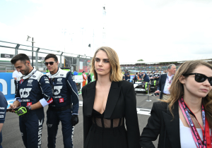 Brits model Cara Delevingne hard aangepakt op Twitter na Brundle-soap