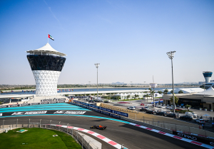 Young Driver Tests op Yas Marina stilgelegd wegens waterlek uit hotel