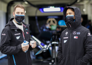 De Vries en Vandoorne ook in 2022 reservecoureurs Formule 1-team Mercedes