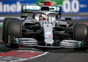 Grand Prix van Mexico: Hamilton verrassende winnaar, domper voor Verstappen