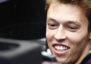 Danill Kvyat vandaag de baan op met Formule 1-auto van Ferrari
