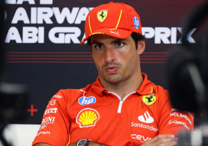 Sainz revela las verdaderas chances de VENCER a McLaren