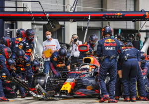 Bleekemolen: 'Extra pitstop Verstappen was een risico, maar doorrijden ook'