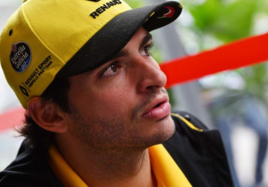 Carlos Sainz plaatst emotionele oproep na aanval op zus