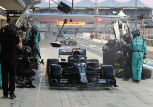 Why Mercedes opted for a double-stack stop in Abu Dhabi
