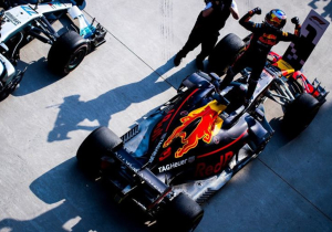 Red Bull given more time to decide F1 future by Renault