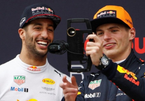 Horner lovend over seizoen Ricciardo: "Auto was betrouwbaarder dan van Verstappen"