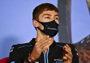 Russell verwacht moeilijkheden: "Hebben sterkste motor, gebruiken hem niet"