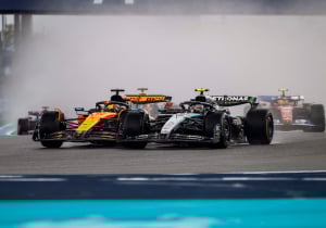 FIA reageert op berichten over 'illegale' Mercedes, vertraging en zorgen bij McLaren | GPFans Recap