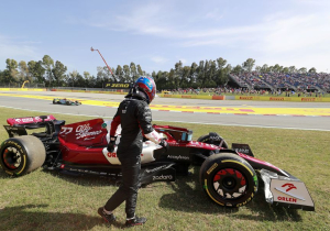 Bottas warns of worrying Alfa Romeo trend after engine issue