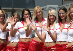 Chase Carey admits: I like the Grid Girls