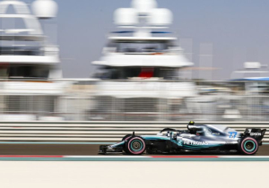 Abu Dhabi testdagen: Bottas de snelste in ochtendsessie