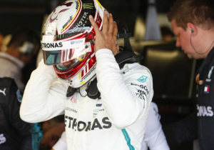 Kwalificatie Hongarije: Hamilton grijpt pole in de regen, Verstappen teleurstellend