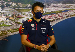 Christijan Albers: ''Albon moet vervangen worden, zo simpel is het''