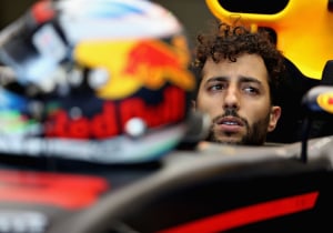 Both Alpines OUT after Daniel Ricciardo involved in first corner carnage