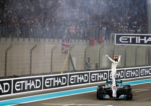 Succesverhaal krijgt nieuw hoofdstuk: De glansrijke Formule 1-carrière van Hamilton