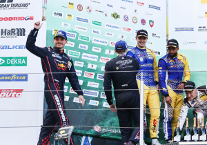 Nürburgring-collega lovend over houding Verstappen: "Hij kon alleen maar verliezen"