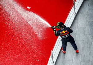 Verstappen zag vertrek Honda al aankomen: 'Je weet het gewoon nooit zeker'