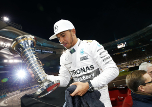 Hamilton onthult dat hij niet kon genieten van eerste titel bij Mercedes in 2014