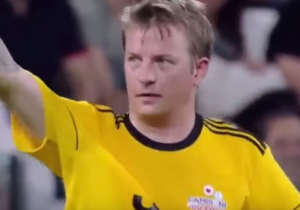 VIDEO: Throwback: Kimi Räikkönen scoort hattrick in benefietwedstrijd