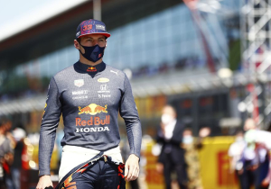 Rosberg over Verstappen: "Moeilijk om voor het eerst in zijn leven favoriet te zijn"