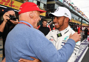 Lauda belt Hamilton: "Ik was verbaasd om van hem te horen"
