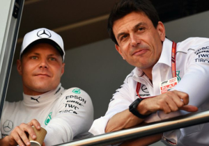 Wolff: 'Bottas moet kans op titel zelf afdwingen bij start 2019'