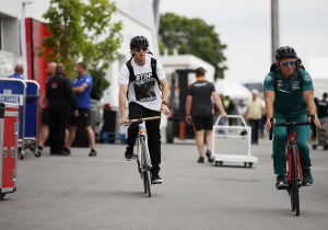 Sebastian Vettel broadsided by "hypocrisy" tirade from Canadian politician