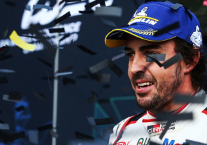 Alonso 'wants to see what F1 will become' before deciding future