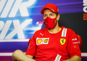 Vettel uit kritiek op besluit van de FIA: 'Dan moet je mij en Sainz ook toestemming geven'