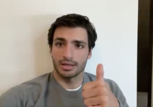 Sainz stuurt iedereen een update vanuit zijn quarantaine