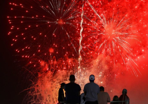 IN BEELD: Formule 1-coureurs wensen iedereen een gelukkig nieuwjaar