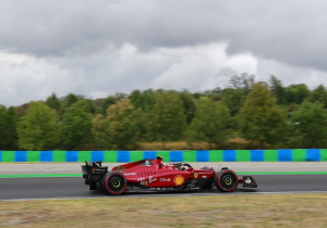 Sainz neemt genoegen met P2: "We hebben de snelheid om te winnen"