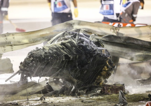 Vettel verbaasd over horrorcrash Grosjean: ''Vangrail zou niet zo moeten falen''