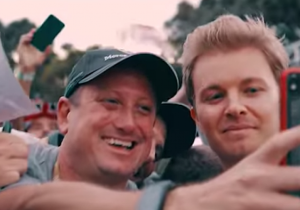 VIDEO: Zo beleefde Nico Rosberg de seizoensopener in Melbourne