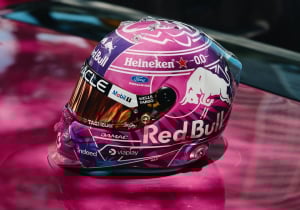 Verstappen onthult speciale helm voor Grand Prix van Miami