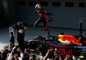 Ricciardo determined to secure best seat in 2019