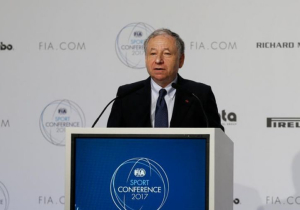 Jean Todt: 'Ik denk niet dat we terug kunnen naar vier motoren'