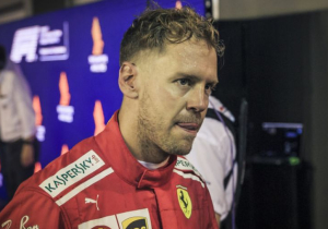 Vettel left 'on his own' in title battle