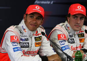 Hamilton en Alonso krijgen mogelijk eigen docu over hun verhitte strijd uit 2007 bij McLaren