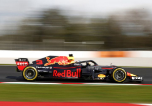 Red Bull Racing zet simulatorcoureur in voor testdag