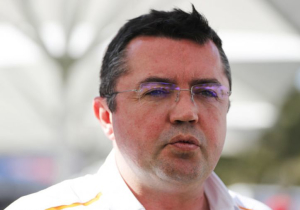 McLaren beboet wegens onveilig wegsturen Vandoorne