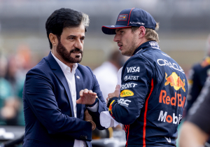 Verstappen spreekt van "zorgwekkende" snelheid Red Bull en wist niets van straf Piastri
