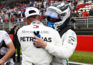 Bottas: "Het is zwaar om Hamilton als teamgenoot te hebben"
