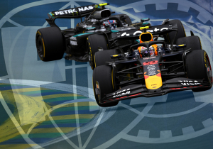 Stewards delen maar liefst drie straffen uit aan teamgenoot Verstappen in São Paulo