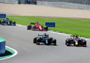 Brundle ziet fortuinlijke Verstappen: "Het was compleet op de limiet"